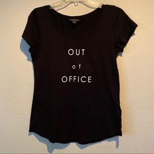 BANANA REPUBLIC Out of Office Black Tee